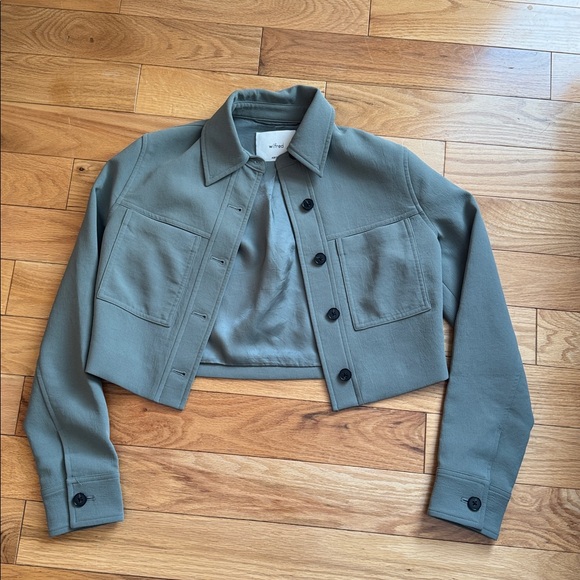 Aritzia Jackets & Blazers - Aritzia Little Cropped Jacket in Creppette